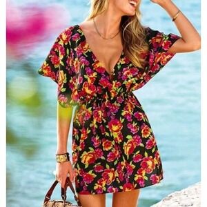 VICTORIA SECRET Beach Swim Cover Up Kimono Floral  Women's Size Small 100% Silk